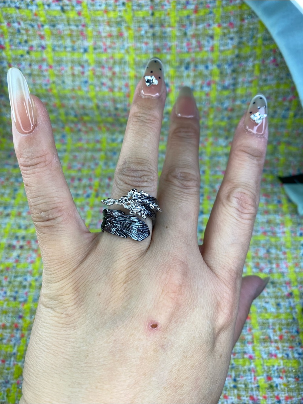 A A great Sterling Silver Dragon Wrap Ring - Black/Silver open size 5-13